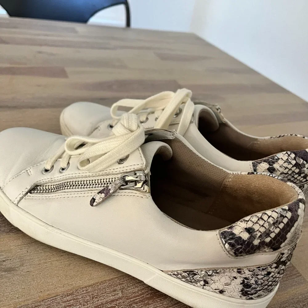 Naturalizer Women's Macayla Women Size 8.5 Tennis Shoe Snakeskin Zipper White